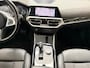 BMW 3-Serie 330e Sport Line I Carplay I Half-Leder I Stoel/Stuurverwarming