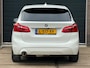 BMW 2-Serie Active Tourer 225xe iPerformance | Trekhaak | All season banden | Stoelverwarming | Carplay/AndroidAuto
