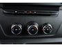 Renault Master T35 2.3 dCi 180 L2H2 DC PB Edition Camera, Cruise, Carplay, LED, 2 x Schuifdeur, Multimedia, 180pk, 6 zitplaatsen, Uniek!