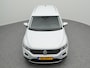Volkswagen T-Roc Style 1.0 TSI 115 PK | LED | Navigatie | Achteruitrijcamera | Trekhaak | Stoelverwarming |