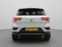 Volkswagen T-Roc Style 1.0 TSI 115 PK | LED | Navigatie | Achteruitrijcamera | Trekhaak | Stoelverwarming |