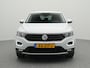 Volkswagen T-Roc Style 1.0 TSI 115 PK | LED | Navigatie | Achteruitrijcamera | Trekhaak | Stoelverwarming |