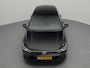 Volkswagen Golf R-Line 1.5 eTSI 150 PK | LED Plus | Stuur- Stoelverwarming | Trekhaak | Achteruitrijcamera |