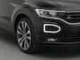 Volkswagen T-Roc R-Line 1.5 TSI 150 PK DSG | LED | Stoelverwarming | Achteruitrijcamera | 19 Inch Velgen |