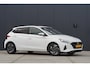 Hyundai i20 1.0 T-GDI Premium Sky 2022 Automaat MHEV Opendak Stoelverwarming Clima Airco 5 Deurs Navi Carplay Dodehoek