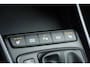 Hyundai i20 1.0 T-GDI Premium Sky 2022 Automaat MHEV Opendak Stoelverwarming Clima Airco 5 Deurs Navi Carplay Dodehoek