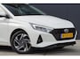 Hyundai i20 1.0 T-GDI Premium Sky 2022 Automaat MHEV Opendak Stoelverwarming Clima Airco 5 Deurs Navi Carplay Dodehoek