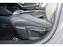 Peugeot e-2008 EV Allure 54 kWh 3 Fase 94,7%SOH! | Navigatie | Achteruitrijcamera | Climate Control | Full-LED | Half-Leder | !!