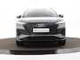 Audi Q4 e-tron 35 170pk 55 kWh S Edition · Camera · Head-Up Display · Afneembare Trekhaak · Optiekpakket Zwart · ACC · Elektrische Achterklep · 20"Velgen ·