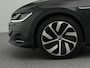 Volkswagen Arteon Shooting Brake R-Line 1.4 TSI eHybrid 218 PK | LED Matrix IQ | Leder Supersport Zetels | Panoramadak | DCC | Head-UP | Trekhaak | 360 Camera |