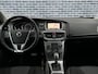 Volvo V40 T2 Nordic+ | Automaat | Navigatie | Cruise Control | High Performance Audio | Trekhaak | Stoelverwarming | LED Koplampen | Standkachel | Park Assist | Voorruit Verwarming | Climate Control | Volvo On Call