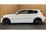 BMW 1-Serie 116i High Executive|M-STUUR|BLACK-WHITE EDITION|STOELVERWARMING|NAVIGATIE|AIRCO|CRUISE CONTROL|PDC V+A|LMV BLACK|MARGE