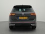 Volkswagen Tiguan R-Line 1.5 TSI 150 PK DSG | LED Matrix IQ | Panoramadak | Trekhaak | Keyless | Achteruitrijcamera |