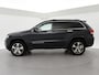 Jeep Grand Cherokee 5.7 352 PK V8 BENZINE GRIJS KENTEKEN OVERLAND + ADAPTIVE CRUISE | TREKHAAK 3325 KG | SCHUIFDAK | LEDER | STOELVENTILATIE