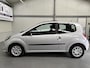 Renault Twingo 1.2-16V Dynamique 1e eigenaar!! Ongelofelijk netjes! | Airco | Elektrisch glazen panorama-dak | Isofix voor de rechter voorstoel en 2 buitenste zitplaatsen achter