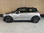 MINI Cooper 1.5 Cooper Chili Serious Business NL auto | Schuif / kantel dak | Lederen stoelen