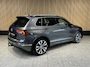 Volkswagen Tiguan 2.0 TSI 4Motion R-line Trekhaak | Schuif-kantel dak | 20 Inch.