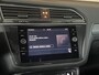 Volkswagen Tiguan 2.0 TSI 4Motion R-line Trekhaak | Schuif-kantel dak | 20 Inch
