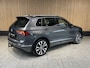 Volkswagen Tiguan 2.0 TSI 4Motion R-line Trekhaak | Schuif-kantel dak | 20 Inch