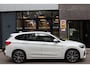 BMW X1 xDrive25e 220pk M-Sport Shadow Line Pano/LED/Keyless/Navi+/Sfeer/Leder Dakota/DAB/19"