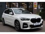 BMW X1 xDrive25e 220pk M-Sport Shadow Line Pano/LED/Keyless/Navi+/Sfeer/Leder Dakota/DAB/19"