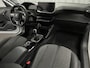 Peugeot 208 ALLURE 100pk Navi+Carplay | 3d Dash | Keyless | Camera