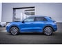 Volkswagen T-Roc Life First Edition | 'App-Connect' draadloze smartphone integratie | Automatische afstandsregeling (Adaptive Cruise Control) | Buitenspiegels elektrisch instel-, verwarm- en inklapbaar