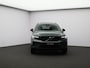 Volvo XC40 2.0 B4 Plus Dark / Panoramadak / Nubuck Bekleding / Harman Kardon / Elektrische Stoelen / BLIS / Stoel+Stuurverwarming /