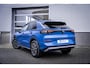 Volkswagen T-Roc Life First Edition | 'App-Connect' draadloze smartphone integratie | Automatische afstandsregeling (Adaptive Cruise Control) | Buitenspiegels elektrisch instel-, verwarm- en inklapbaar