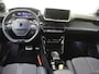 Peugeot 208 1.2 Hybrid 145 e-DCS6 GT | Adapt. Cruise | Camera | Carplay | Clima | 17 INCH |