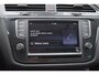 Volkswagen Tiguan 1.4 TSI ACT Connected Series NL-Auto | Zelf nieuw geleverd | NAP | Boekjes
