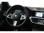 BMW 3-Serie 320i High Executive (PANORAMADAK, CAMERA, STOELVERWARMING, CRUISE ADAPTIEF, SFEERVERLICHTING)