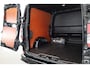 Ford Transit Custom 320 2.0 TDCI L2H1 BLACK EDITION | Automaat | Dubb.Cab. | Camera | 19" | Verlaagd | Lederen Bekleding
