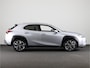 Lexus UX 250h Luxury Line *DEMO* | Head up Display | Stoelverwarming |