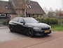 BMW 3-Serie 330e | Panoramadak | Harman Kardon | Apple Carplay | Leer | 19 Inch |