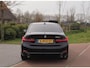 BMW 3-Serie 330e | Panoramadak | Harman Kardon | Apple Carplay | Leer | 19 Inch |