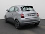Fiat 500 500e 42 kWh La Prima | Climate Control / ECC | Licht metalen velgen 17 inch | Cruise control Standaard | Navigatie | Lederen bekleding beige | Stoelverwarming | LED koplampen | Park Distance Control voor en achter | Achteruitrijcamera |