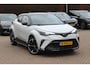 Toyota C-HR / C-HR+ 1.8 Hybrid GR-Sport / Camera / JBL / Keyless / Leder&Alcantara / 19'' / CarPlay / Navigatie / Stoelverwarming / Dodehoek / DAB / ACC