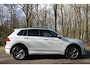 Volkswagen Tiguan 1.4 TSI eHybrid R-Line Business+ | IQ | Pano | Trekhaak | Carplay