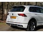 Volkswagen Tiguan 1.4 TSI eHybrid R-Line Business+ | IQ | Pano | Trekhaak | Carplay
