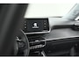 Peugeot 2008 PureTech 130 EAT8 Allure Pack | Trekhaak | Camera | Navigatie | Parkeersensoren