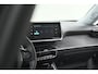 Peugeot 2008 PureTech 130 EAT8 Allure Pack | Trekhaak | Camera | Navigatie | Parkeersensoren