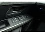 Peugeot 3008 1.2 Hybrid 145 Allure | Automaat | Achteruitrij camera | Apple carplay | Electronic climate controle | Parkeersensoren achter |