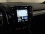 Volvo XC40 2.0 B4 R-Design 197Pk Automaat (APPLE CARPLAY, GROOT NAVI, LEDER/ALCANTARA, HARMAN/KARDON, MEMORY SEATS, CAMERA, GETINT GLAS, ELEK ACHTERKLEP, NIEUWSTAAT)