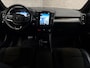 Volvo XC40 2.0 B4 R-Design 197Pk Automaat (APPLE CARPLAY, GROOT NAVI, LEDER/ALCANTARA, HARMAN/KARDON, MEMORY SEATS, CAMERA, GETINT GLAS, ELEK ACHTERKLEP, NIEUWSTAAT)
