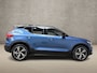 Volvo XC40 2.0 B4 R-Design 197Pk Automaat (APPLE CARPLAY, GROOT NAVI, LEDER/ALCANTARA, HARMAN/KARDON, MEMORY SEATS, CAMERA, GETINT GLAS, ELEK ACHTERKLEP, NIEUWSTAAT)