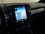 Volvo XC40 2.0 B4 R-Design 197Pk Automaat (APPLE CARPLAY, GROOT NAVI, LEDER/ALCANTARA, HARMAN/KARDON, MEMORY SEATS, CAMERA, GETINT GLAS, ELEK ACHTERKLEP, NIEUWSTAAT)