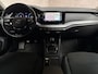 Skoda Octavia Combi 1.5 TSI First Edition 150Pk (VIRTUAL COCKPIT, BLACK PACK, APPLE CARPLAY, GROOT NAVI, CAMERA, SPORTSTOELEN, GETINT GLAS, LED KOPLAMPEN, PARKEERSENSOREN, NIEUWE APK, NIEUWSTAAT)