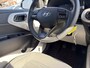 Hyundai i10 1.0 Premium / Luxe licht interieur / Navigatie / Apple & Android Carplay / Achteruitrijcamera / Parkeersensoren achter / Elektrische ramen voor & achter /