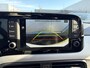 Hyundai i10 1.0 Premium / Luxe licht interieur / Navigatie / Apple & Android Carplay / Achteruitrijcamera / Parkeersensoren achter / Elektrische ramen voor & achter /